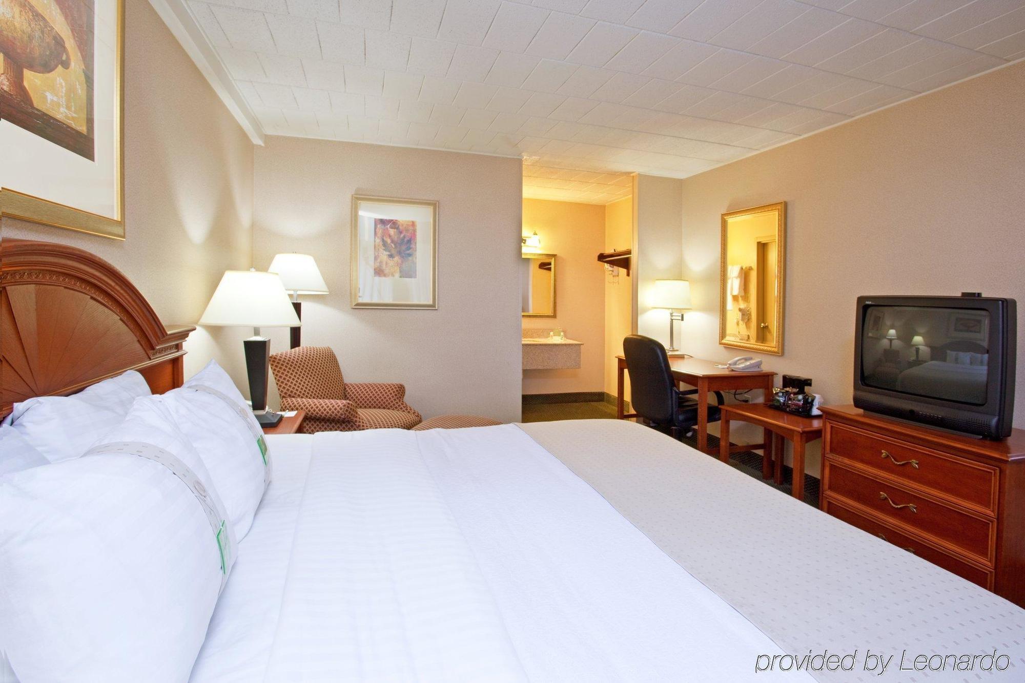 Ramada By Wyndham Indiana Ξενοδοχείο Δωμάτιο φωτογραφία