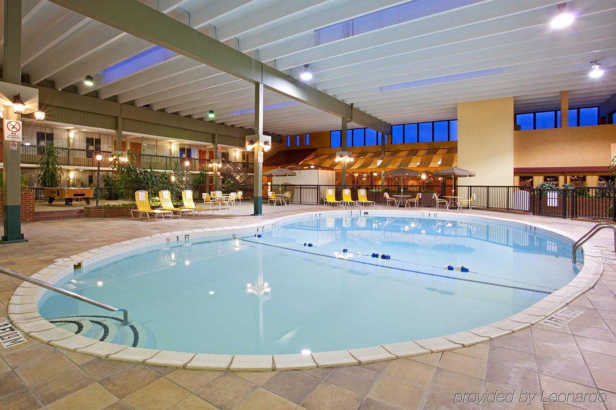 Ramada By Wyndham Indiana Ξενοδοχείο Εξωτερικό φωτογραφία
