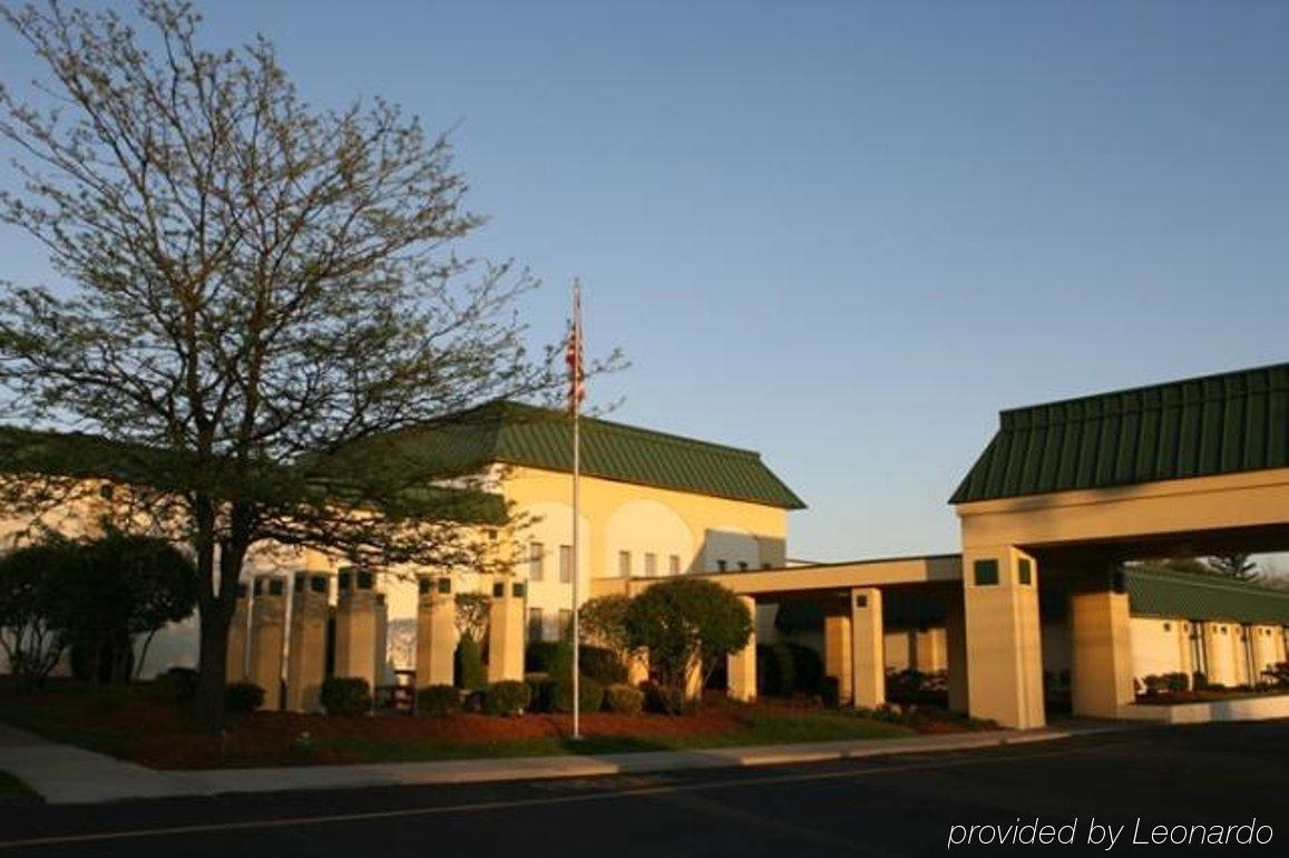 Ramada By Wyndham Indiana Ξενοδοχείο Εξωτερικό φωτογραφία