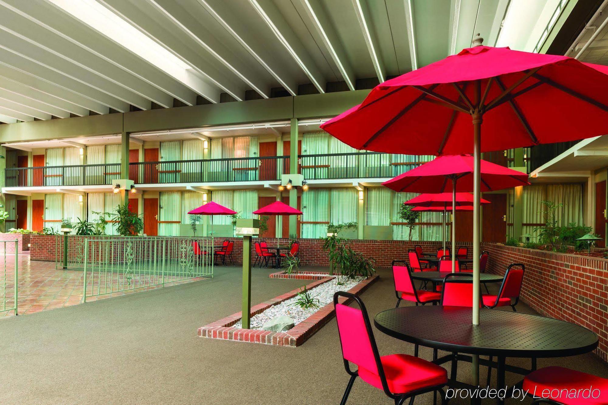 Ramada By Wyndham Indiana Ξενοδοχείο Εξωτερικό φωτογραφία