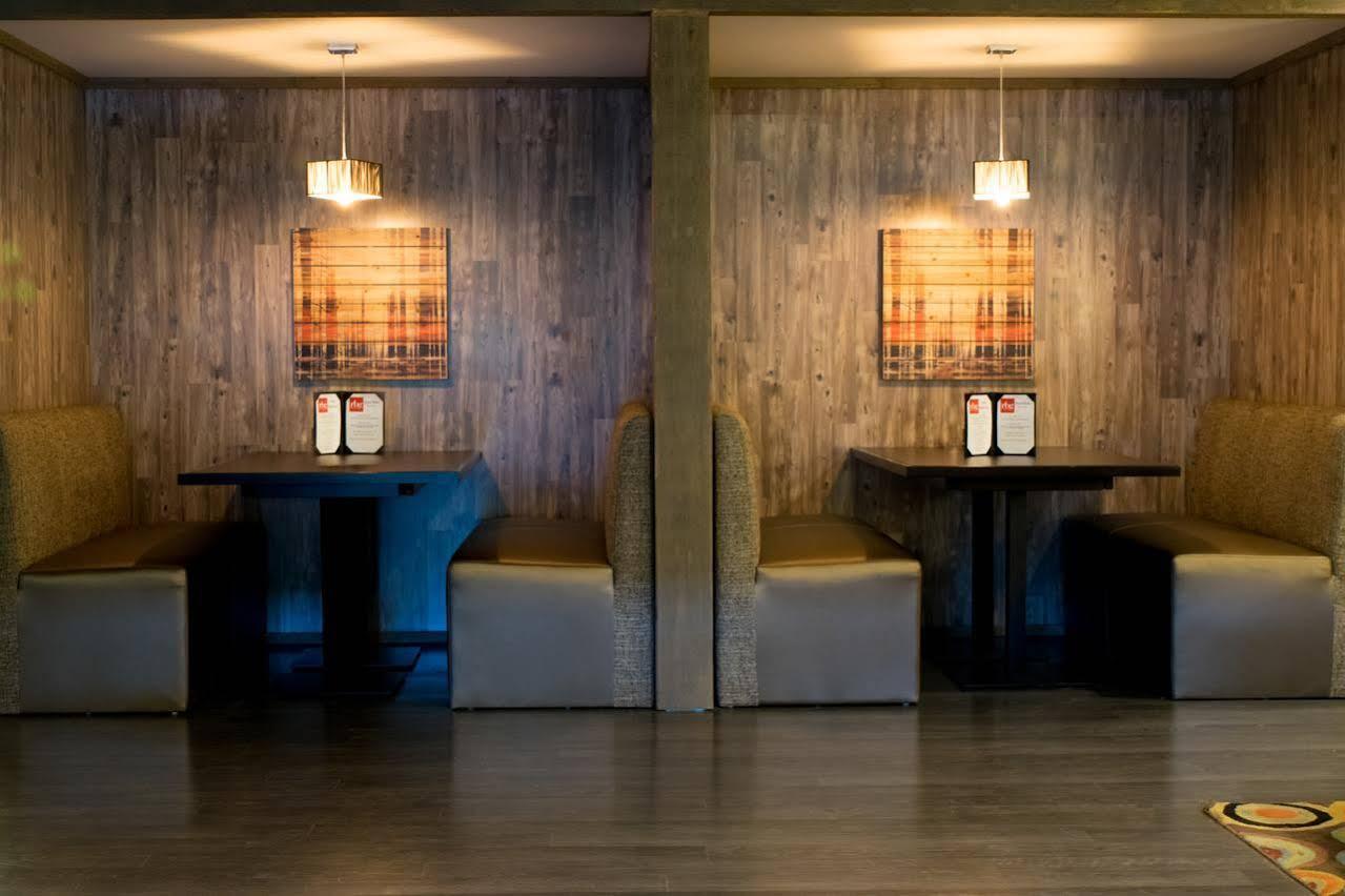 Ramada By Wyndham Indiana Ξενοδοχείο Εξωτερικό φωτογραφία